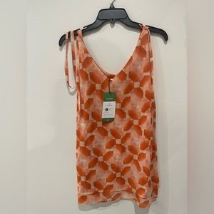 Women’s size large Cabi pinwheel top! 2018 spring collection